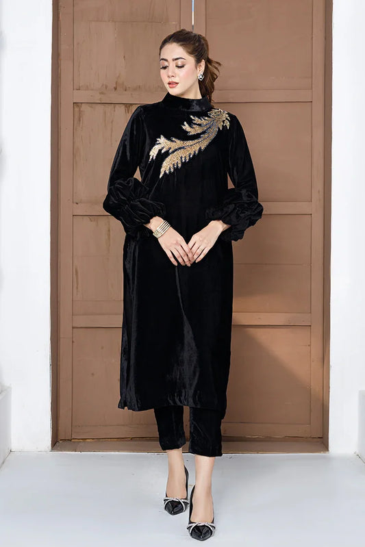 Picture of Anayra Amal - Parwaan RTW Collection - 2 PC - Sitara - Available at Raja Sahib