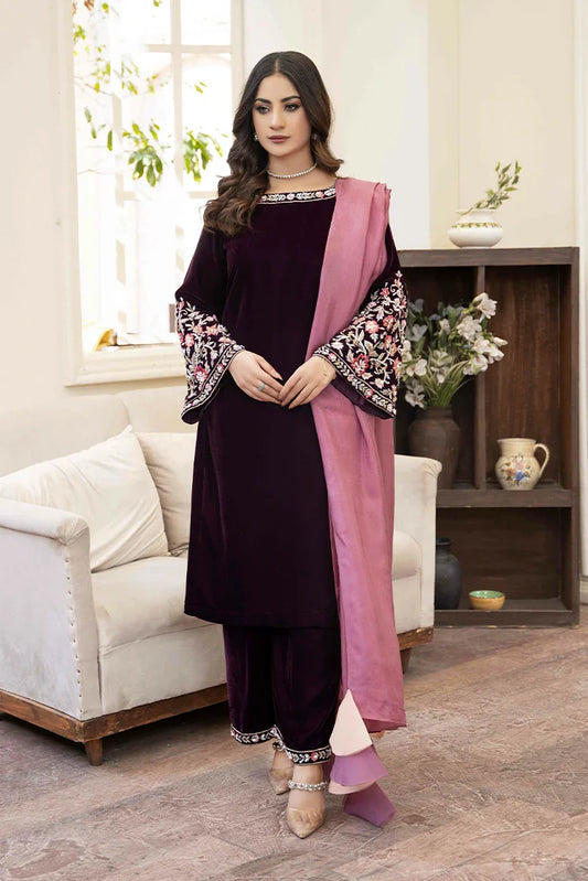 Picture of Hadia Batool - Parizad Collection - Meerum - Available at Raja Sahib