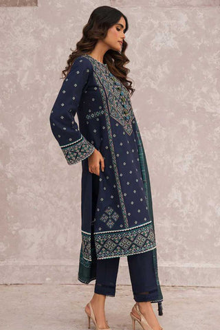 05 Nazm Dastak Embroidered Khaddar Fall Winter Collection