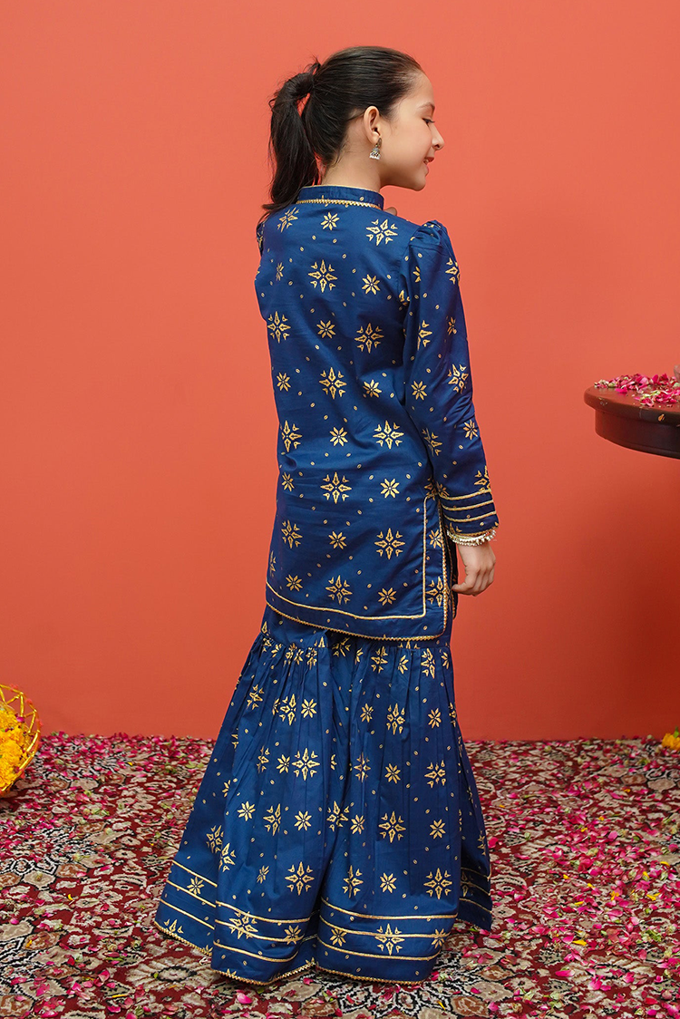 Picture of Modest - Cambric Printed 3 Piece Suit - 8555 - Available at Raja Sahib