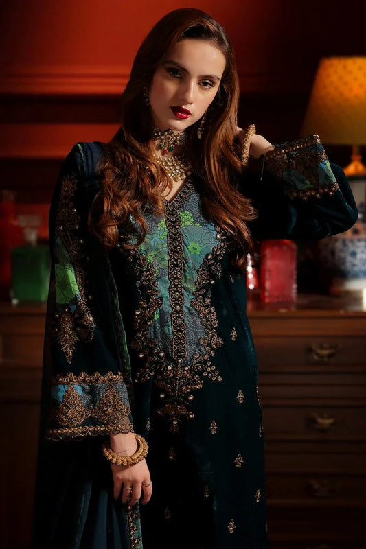 Picture of Charizma - Signora Premium Embroidered Velvet Edit Vol 1 - CVT4-07 - Unstitched - Available at Raja Sahib