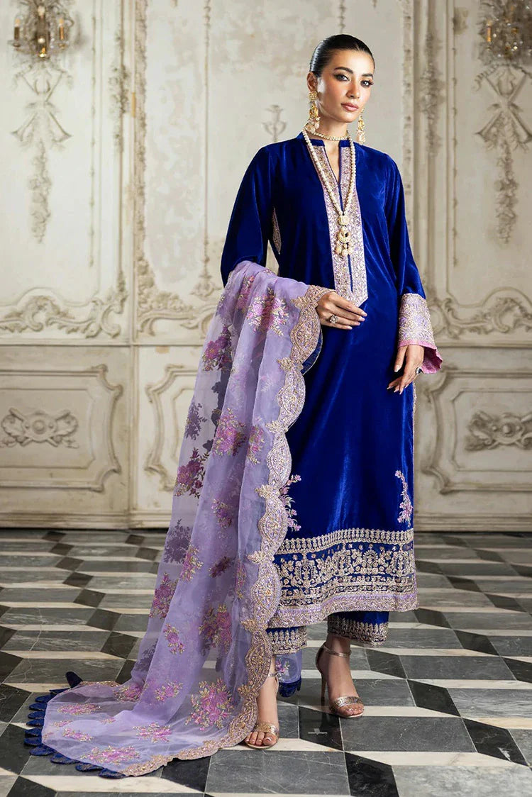 Picture of Zainab Chottani - Velvet Collection - SIFRA-D5 - Unstitched - Available at Raja Sahib