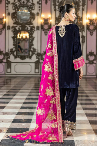 Picture of Zainab Chottani - Velvet Collection - TARA-D6 - Unstitched - Available at Raja Sahib