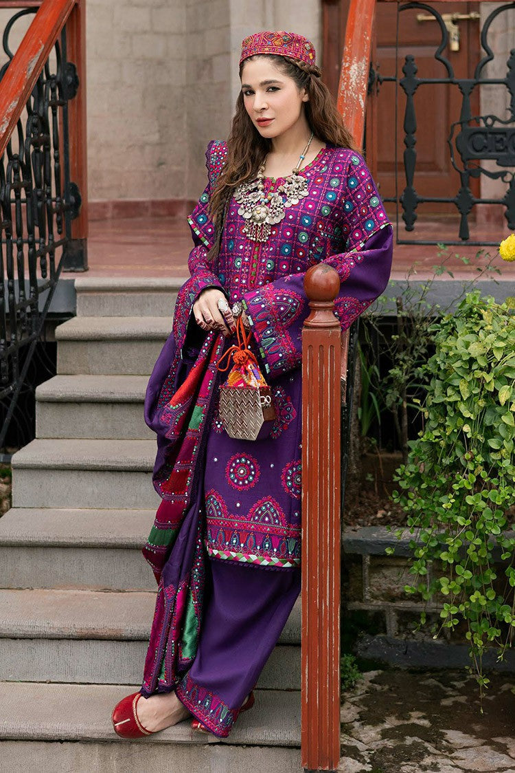 Picture of Maryam Hussain - Winter Luxury Shawl Collection - WS24-04 Plum - Unstitched - Available at Raja Sahib