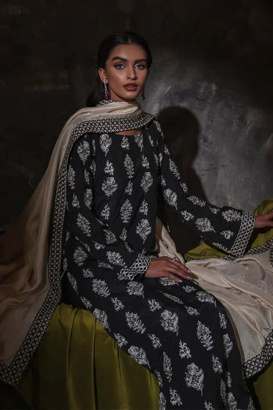 Picture of Muraad - Ayra Luxe Velvet Collection Vol 2 - 08 Armala - Unstitched - Available at Raja Sahib