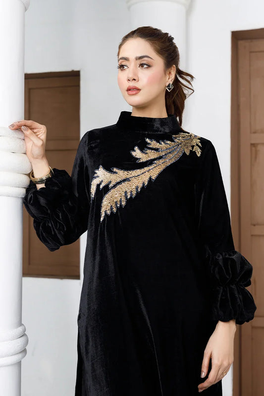 Picture of Anayra Amal - Parwaan RTW Collection - Sitara - Available at Raja Sahib