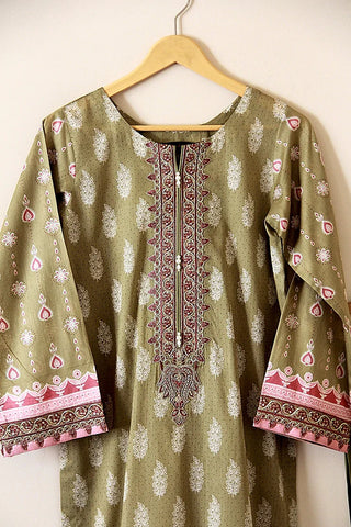 Picture of Kashish - Reaty to Wear 3 PC Lawn Suit - Leaf Green - EMPR60 - Available at Raja Sahib