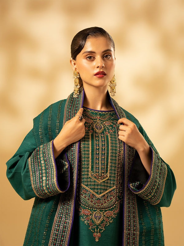 Picture of Fozia Khalid - Emerald Craftsmanship - Available at Raja Sahib