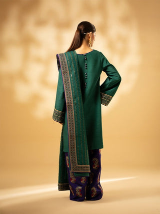 Picture of Fozia Khalid - Emerald Craftsmanship - Available at Raja Sahib