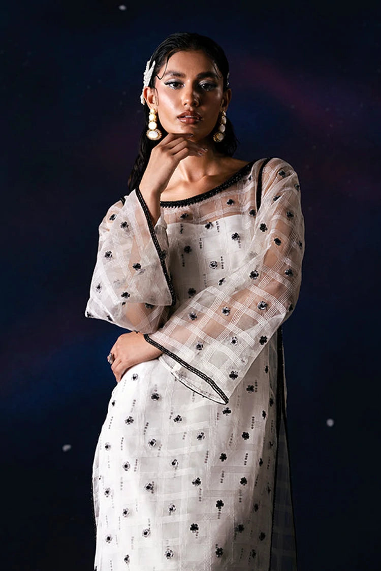 Picture of Fozia Khalid - Stardust RTW Collection - Valeria - Available at Raja Sahib