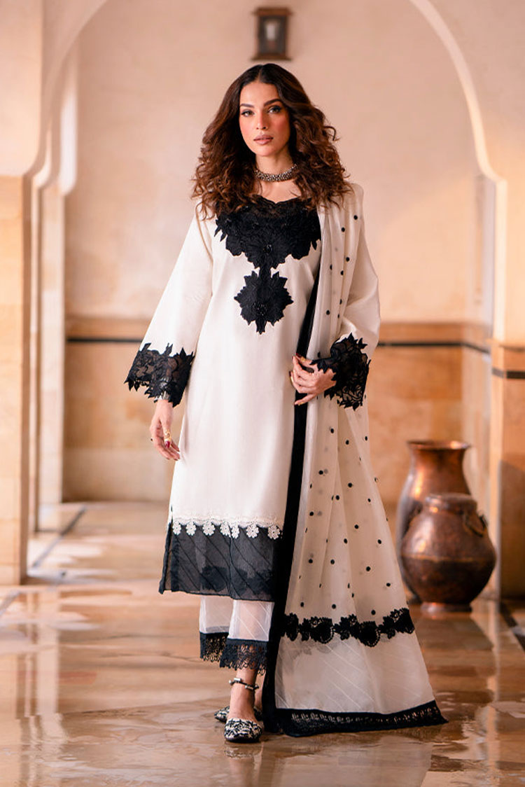 Fozia Khalid - Kahani Silk Vol IV - Chandni – Raja Sahib