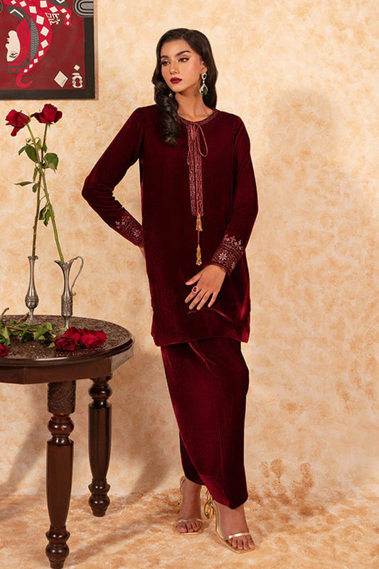 Picture of Fozia Khalid - Velvet Deck - Garnet - Available at Raja Sahib