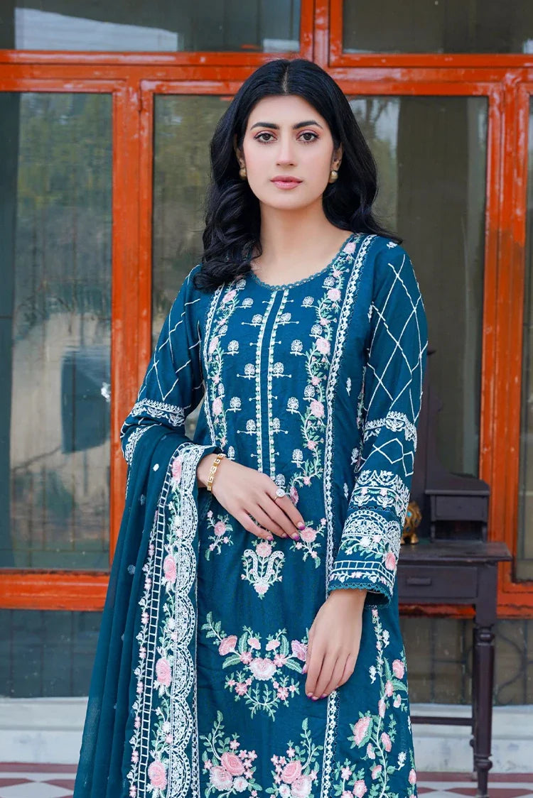 Picture of Threads & Weaves - Karandi 3 PC Embroidered Collection - KR24105 - Available at Raja Sahib