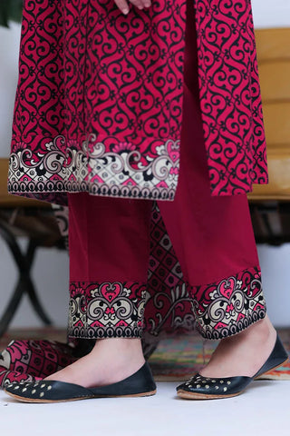 Picture of LAD-02548 | Shocking Pink & Black | Casual 3 Piece Suit  | Cotton Khaddar Printed - Available at Raja Sahib