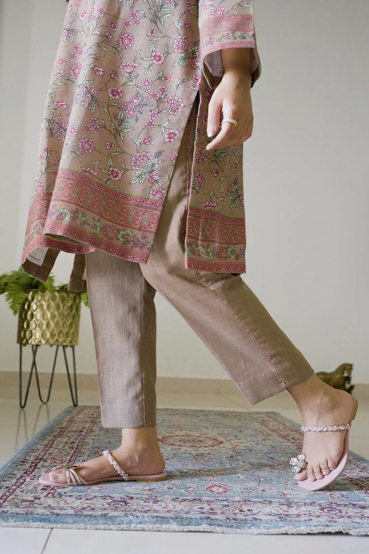 Picture of La Rosaa - Basics Pret Collection - 3 PC - Mona - Available at Raja Sahib