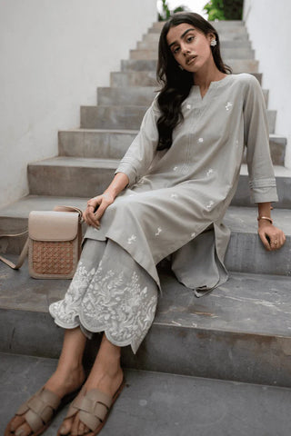 Picture of La Rosaa - Basics Pret Collection - 2 PC - Luna - Available at Raja Sahib