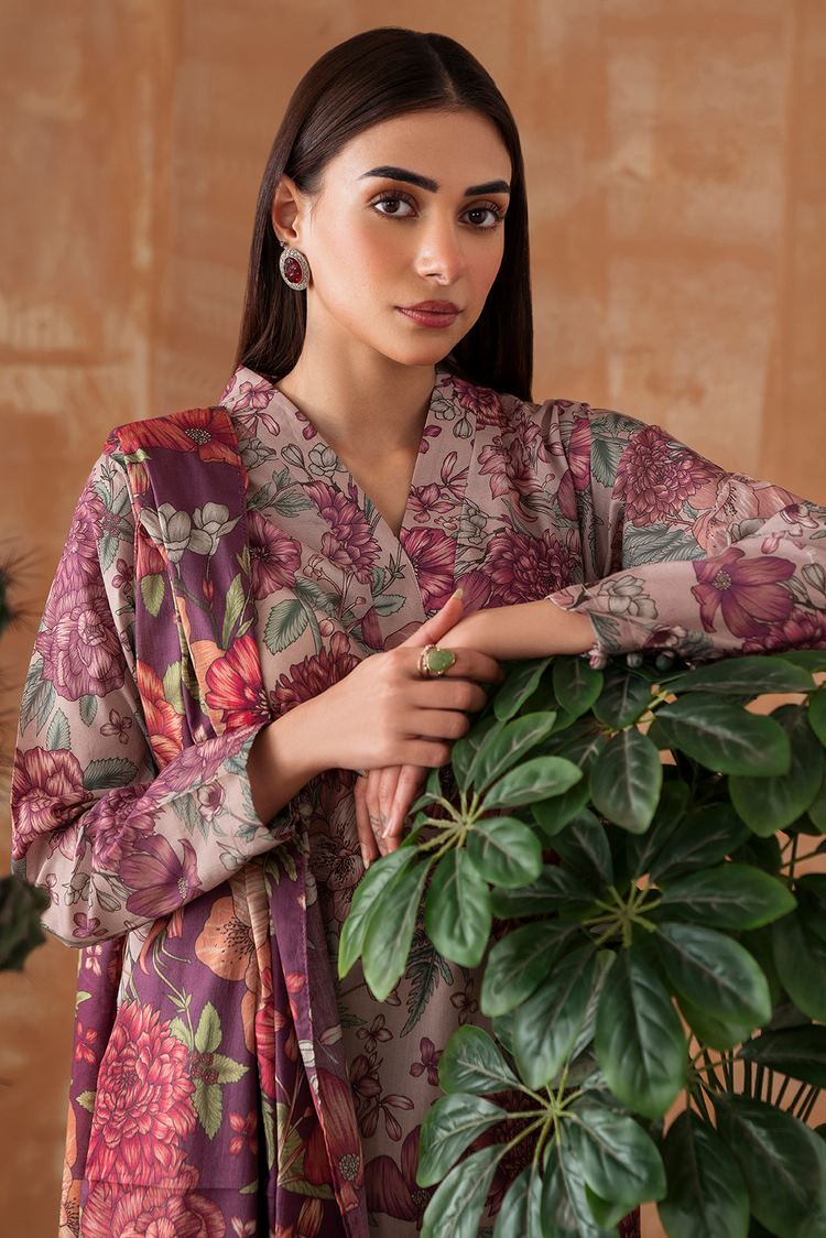 Picture of Digital Printed Lawn  Suit P1110 - 3 Piece - Available at Raja Sahib