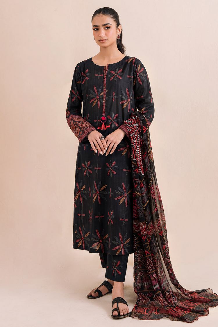 Picture of Digital Printed Lawn Suit P1117 - 3 Piece - Available at Raja Sahib