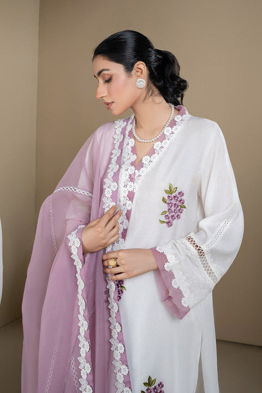 Picture of Shanzay Fahad - Rumaisa Luxe Pret Collection - Faila - SFLP08 - Available at Raja Sahib