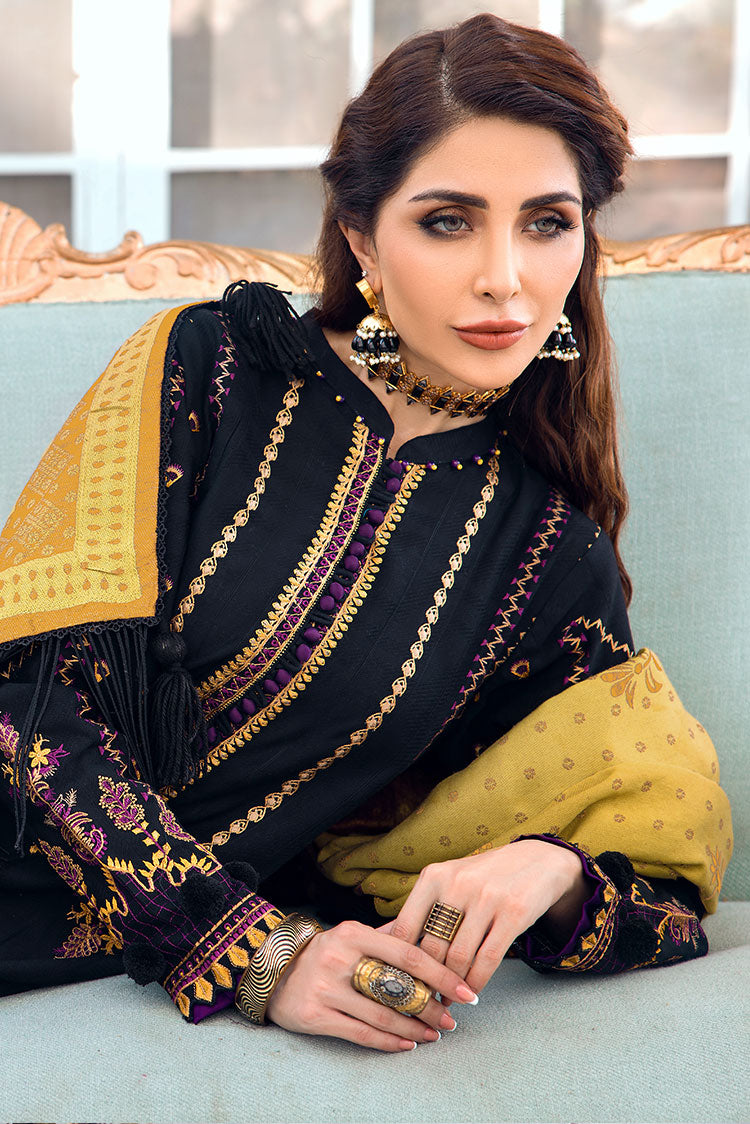 Picture of Ellena - 3-PC Musavir Embroidered Khaddar Collection - Available at Raja Sahib