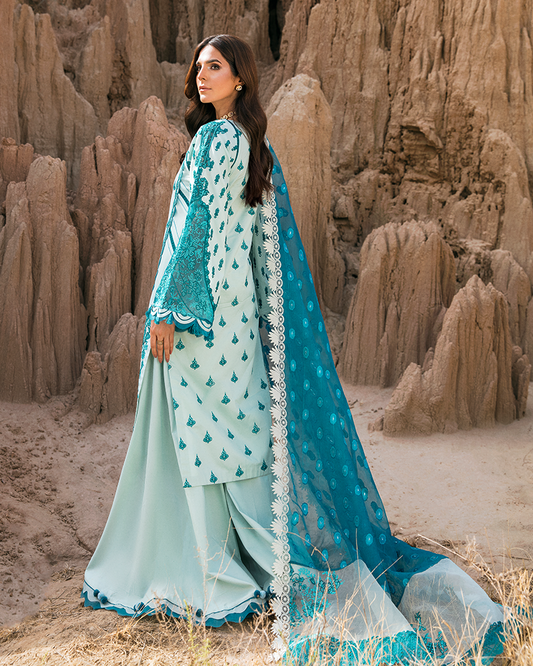 Picture of Maria Osama Khan Nasheman-05 Pariwash Premium Lawn Collection 2022 - Available at Raja Sahib