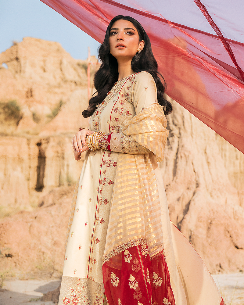 Picture of Maria Osama Khan Dhanak-08 Pariwash Premium Lawn Collection 2022 - Available at Raja Sahib