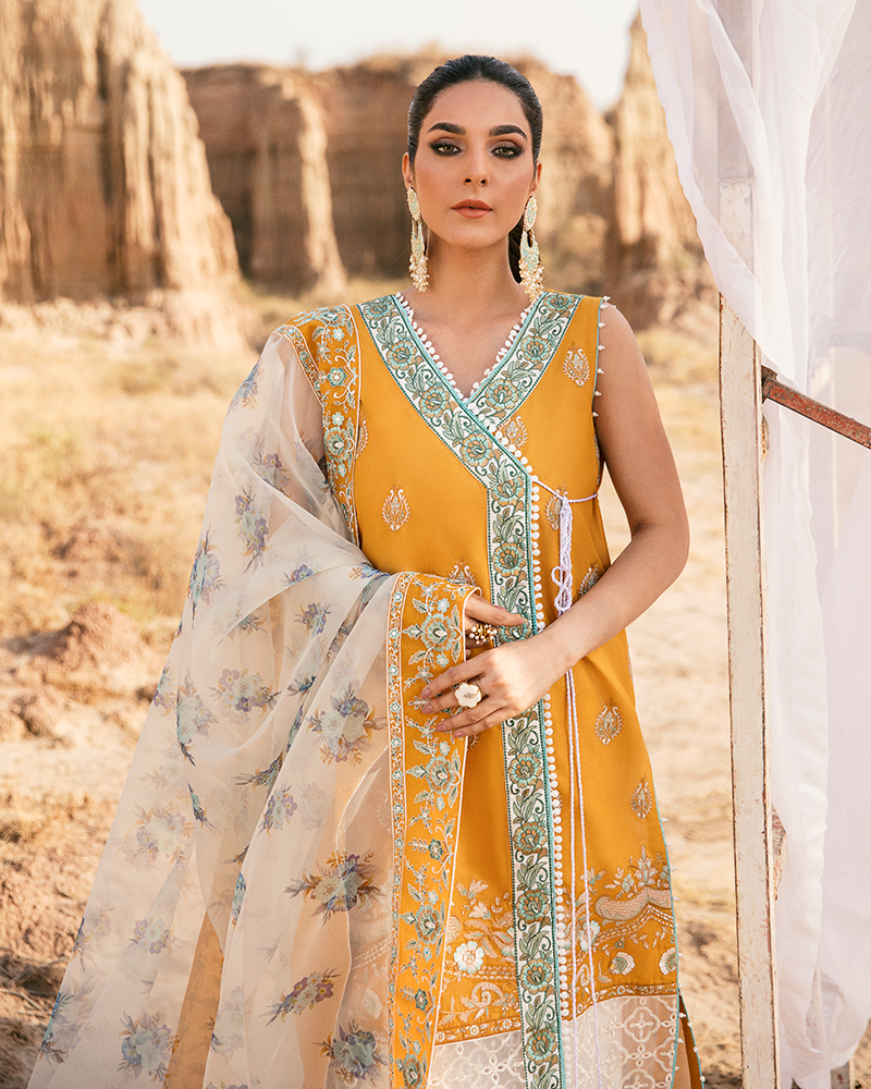 Picture of Maria Osama Khan Qamar-09 Pariwash Premium Lawn Collection 2022 - Available at Raja Sahib