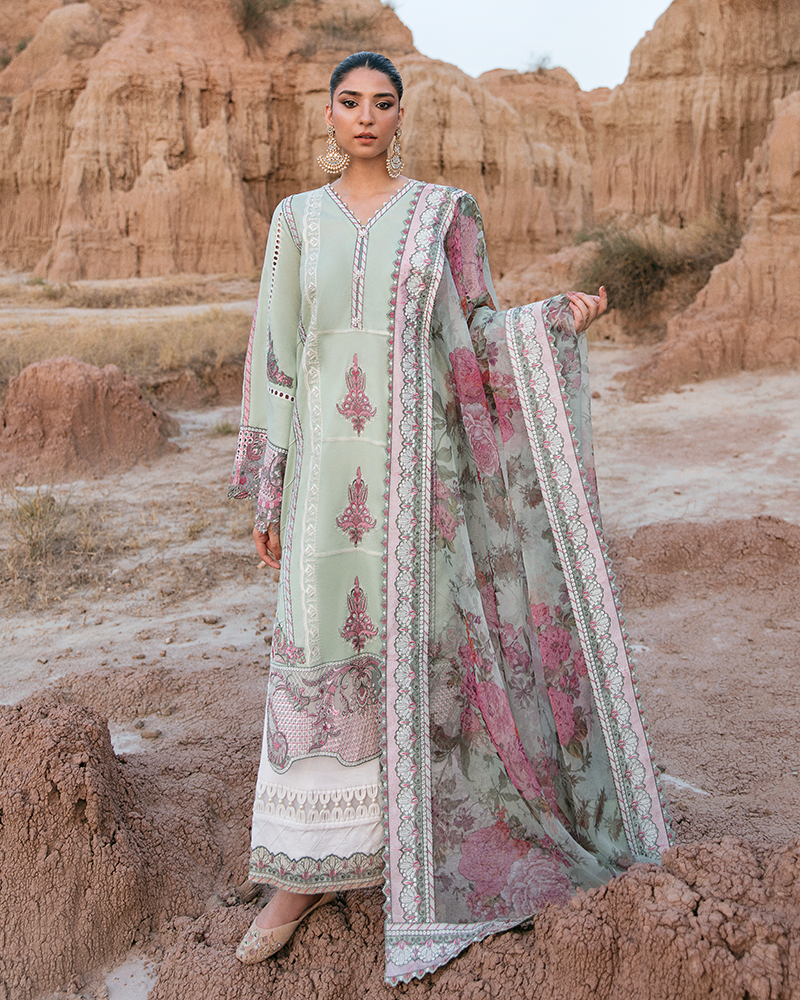 Picture of Maria Osama Khan Geet-04 Pariwash Premium Lawn Collection 2022 - Available at Raja Sahib