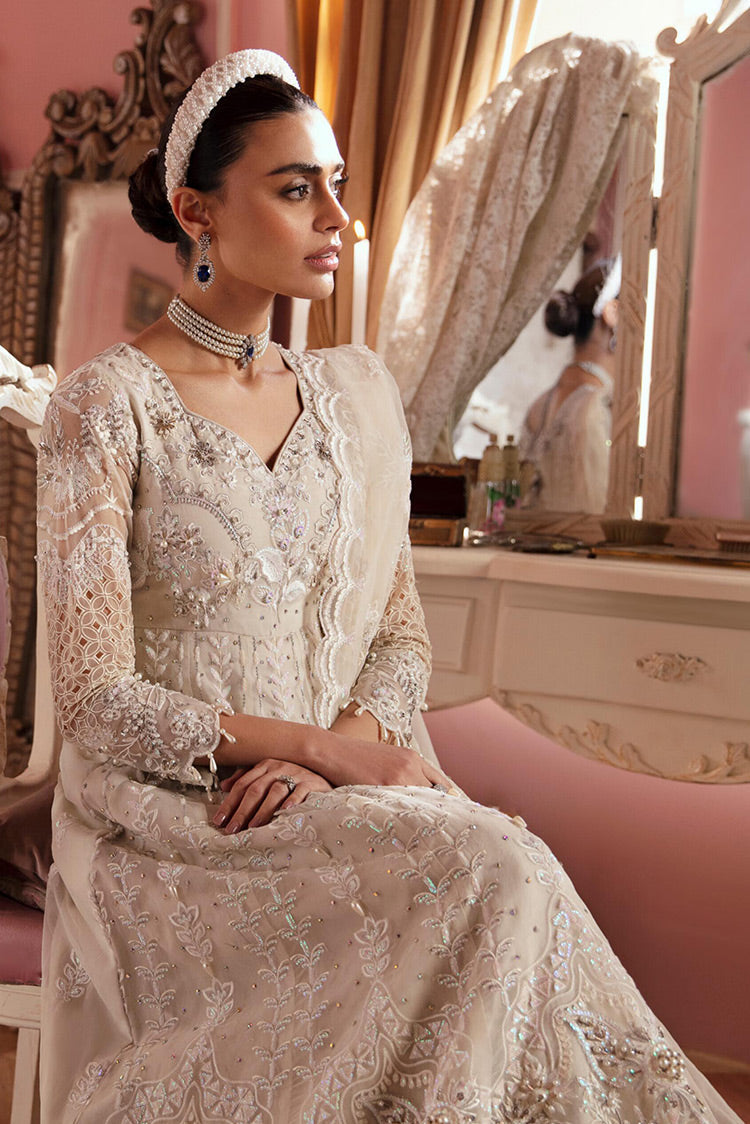 Picture of Nureh - NL 62 SELINA The Secret Garden Love Story Embroidered Wedding Collection - Available at Raja Sahib