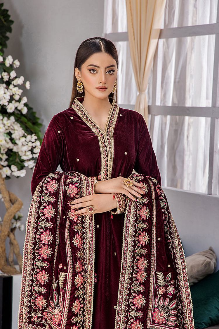 Picture of Adans Libas -Adan's Velvet Collection '23 - 5382 - Available at Raja Sahib