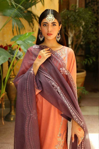 C2 - Maahru Embroidered Lawn 3-PC Suit