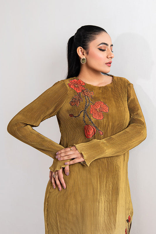 Picture of Maria Osama Khan - Claire Pleated Silk Collection - Honeycomb - Available at Raja Sahib