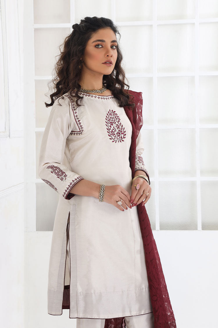 Picture of Zivah - Riwaj Basic Formals Collection - Crystal Quartz - Available at Raja Sahib