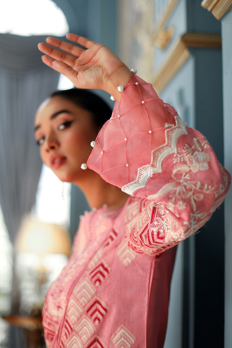 Picture of Shanyera - D3-Pink Delicacy Aria Winter Pret Collection - Available at Raja Sahib