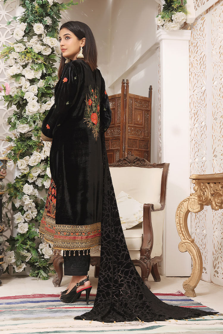 Picture of Hadiaeman - Embroidered Velvet Collection - HEVC 04 - Available at Raja Sahib