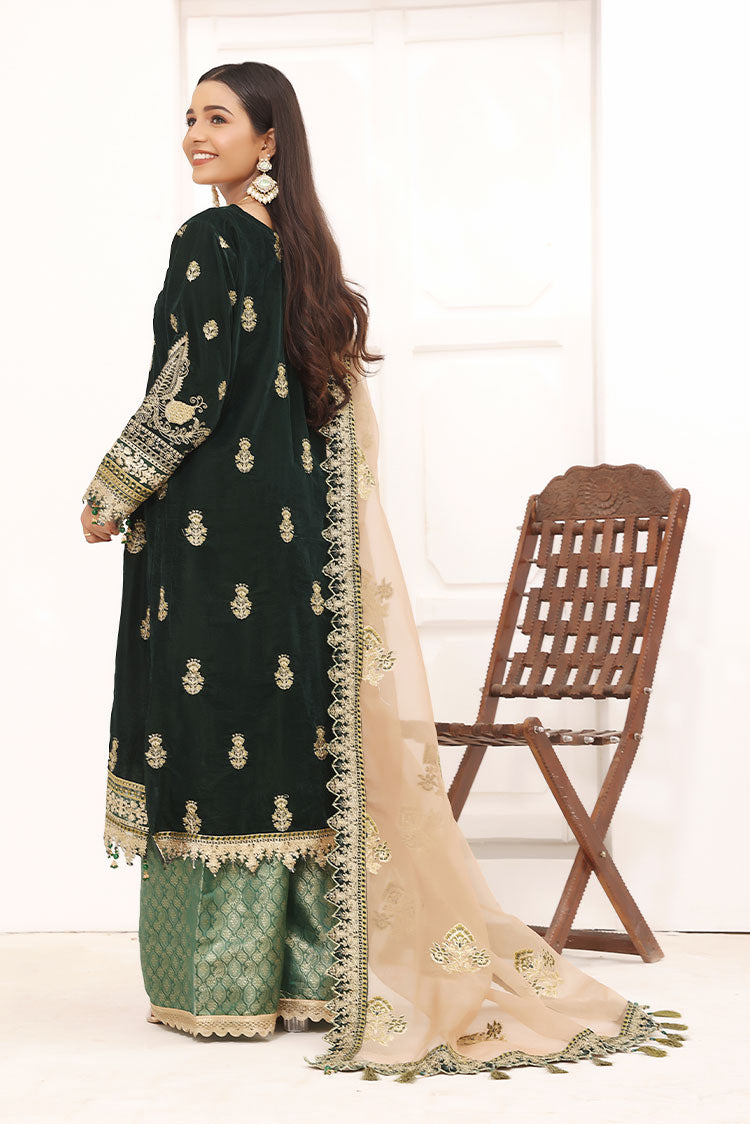 Picture of Hadiaeman - Embroidered Velvet Collection - HEVC 07 - Available at Raja Sahib