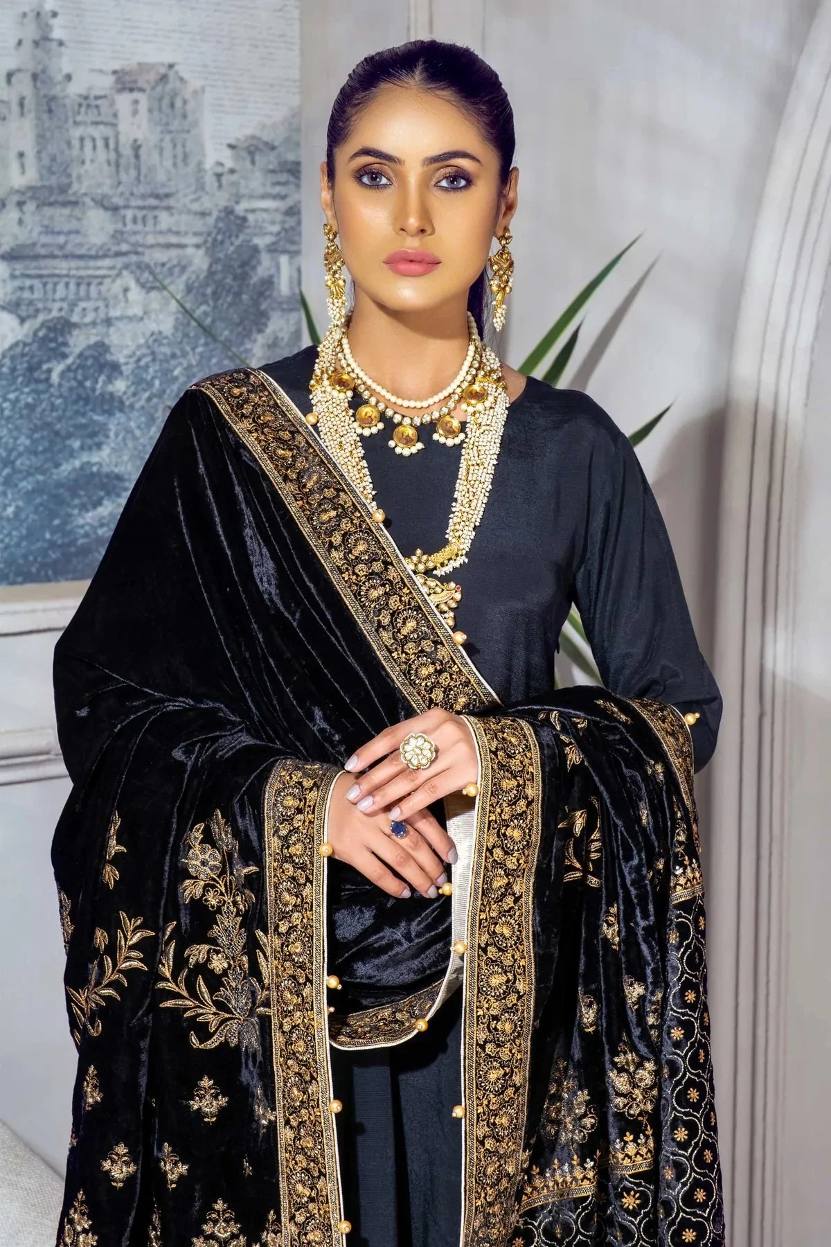 Picture of Shahbano - Ibtida Velvet Pret Collection-Mahrani - Available at Raja Sahib