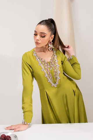 Picture of Maria Osama Khan - Tiffany Pret Collection Vol 1 - Peridot - Available at Raja Sahib