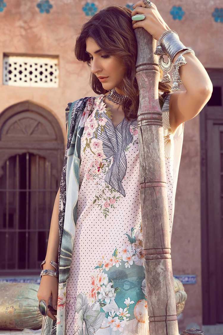 Picture of Shiza Hassan - 09 Gul-Bahaar Kinaar Spring Summer Collection - Available at Raja Sahib