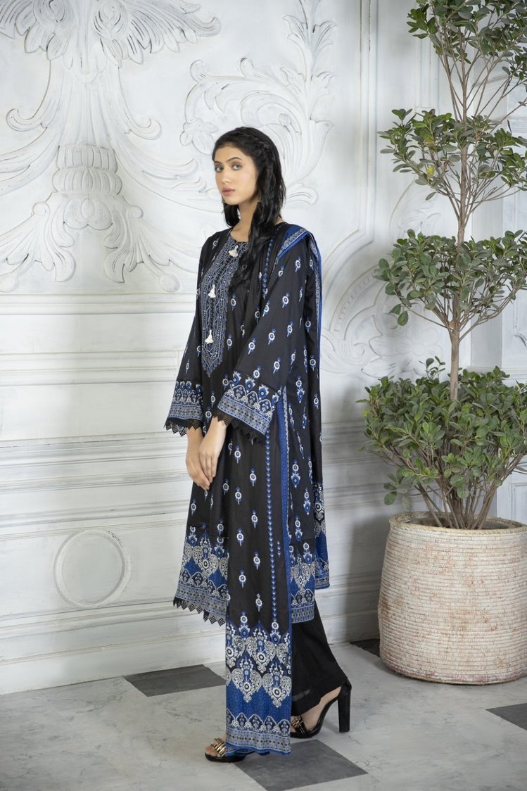 Picture of Ittehad - 3 PC D-152C Spring Summer Crystal Lawn Collection - Available at Raja Sahib