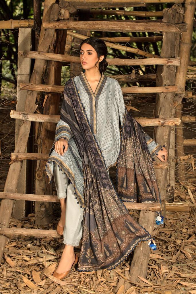 Picture of Sobia Nazir - WS 7B Winter Shawl Collection - Available at Raja Sahib