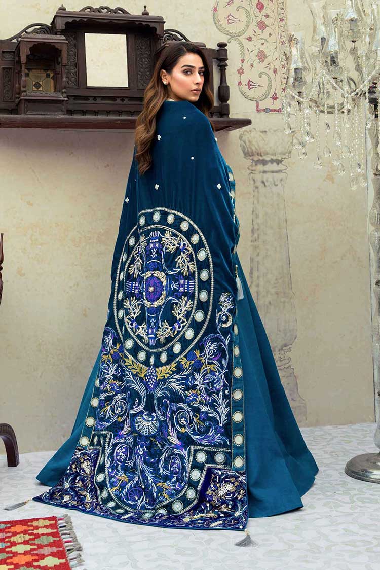 Picture of Vitalia - 01 Bia Luxury Shawl Collection - Available at Raja Sahib