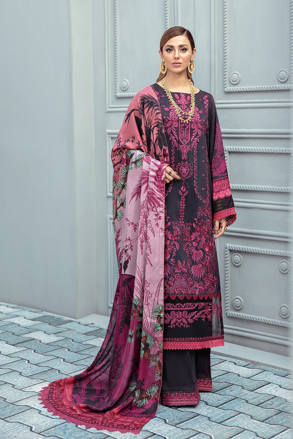 Picture of Ramsha - I 201 Mashaal Winter Collection Vol 2 - Available at Raja Sahib