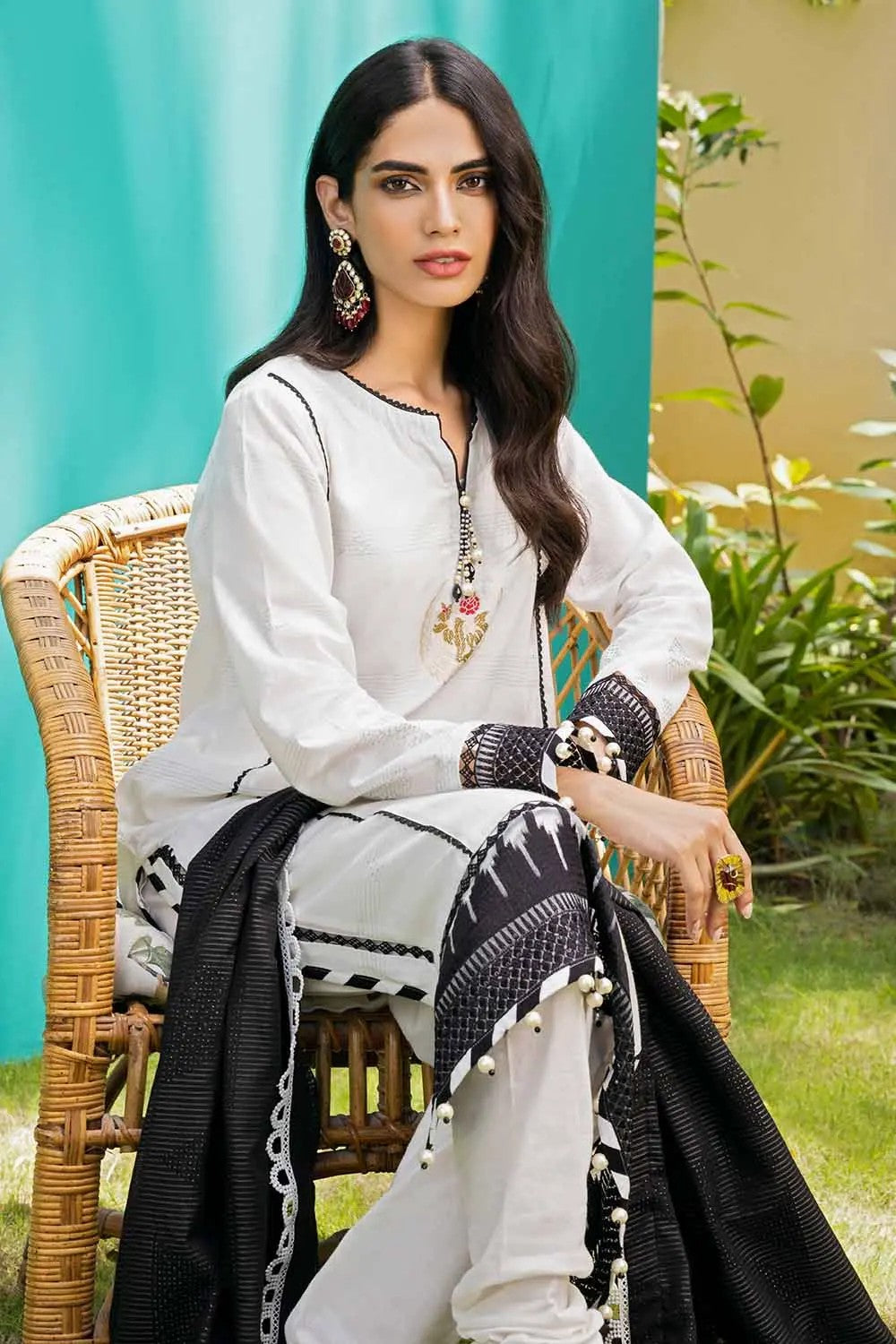 Picture of Gul Ahmed - Gul Ahmed 3PC Cotton Embroidered Suit MJ 22075 Pre Fall Cambric Collection 2022 - Available at Raja Sahib