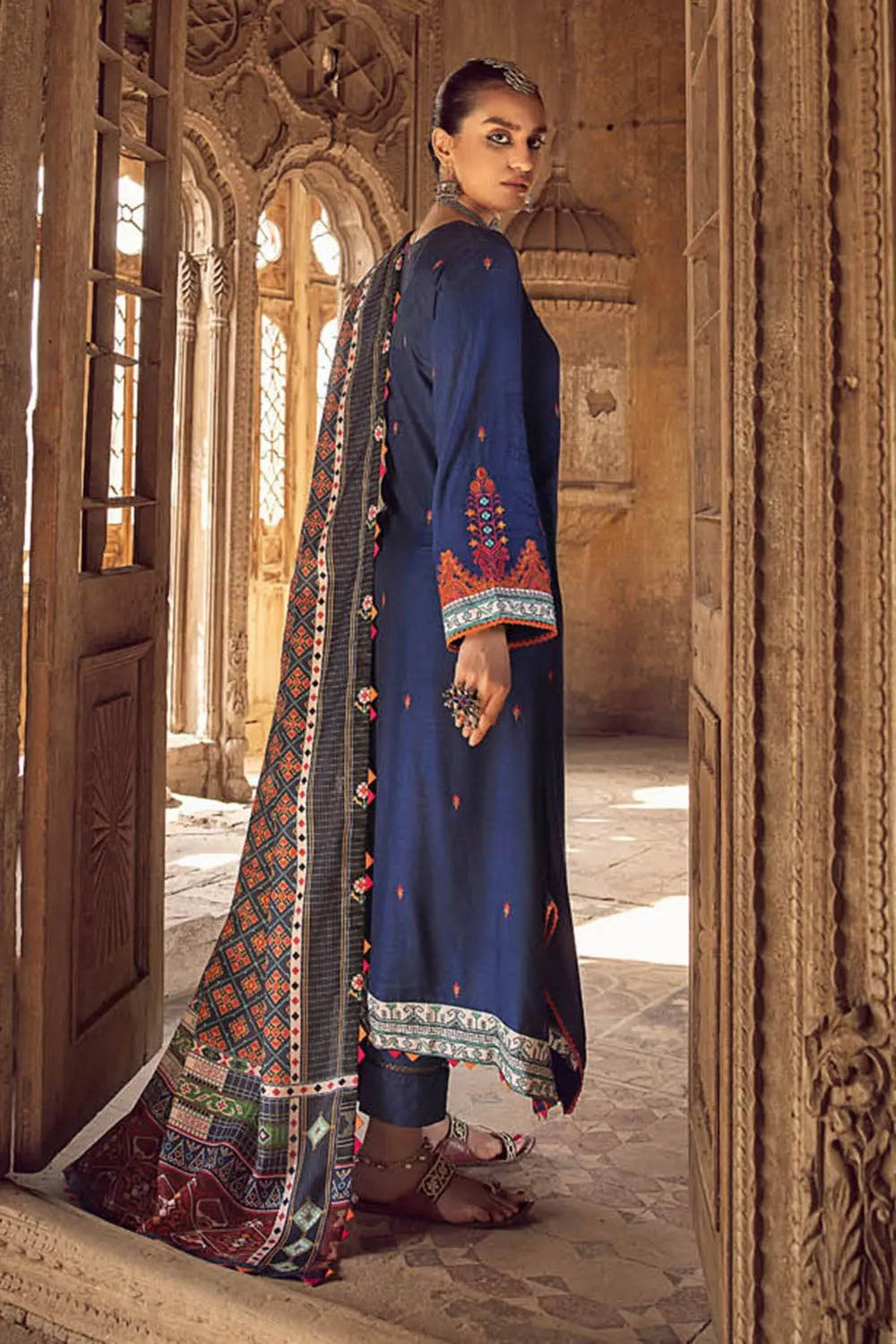 Picture of Gul Ahmed - 3PC Pashmina Shawl Suit AP-22015 Winter Collection - Available at Raja Sahib