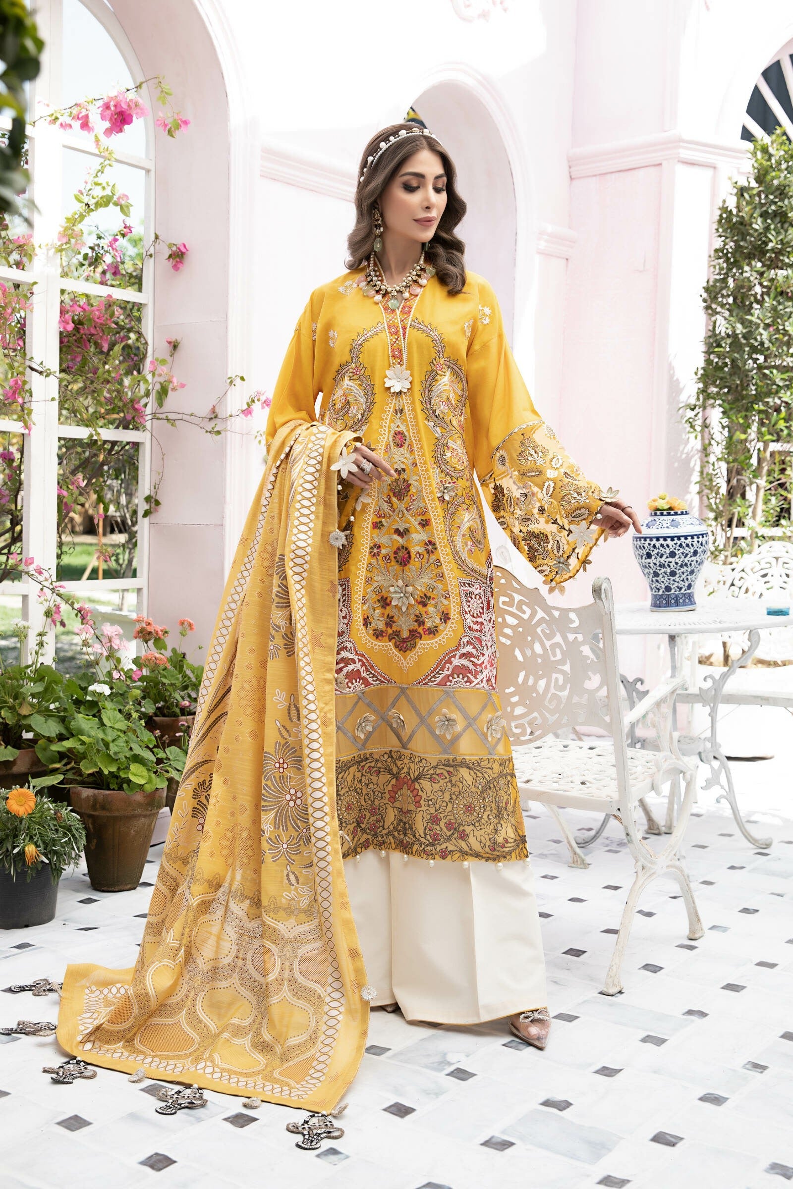 Picture of Vitalia - VLL 22 04 Sila Maemsaab Luxury Lawn Collection - Available at Raja Sahib