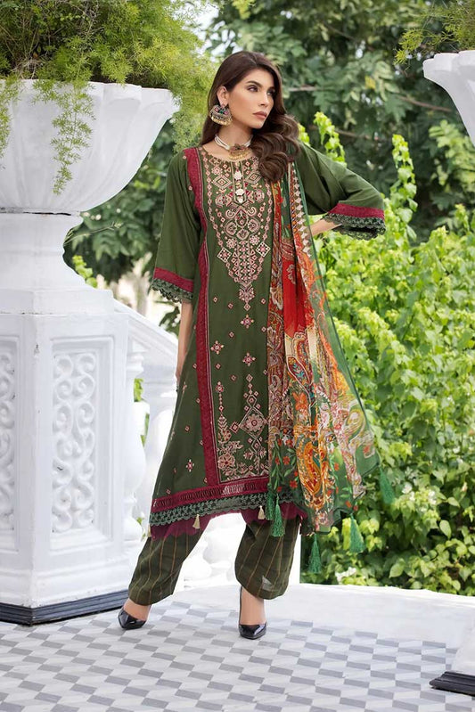 Picture of Jacquard - 07 Aylin Khuubru The Winter Affair - Available at Raja Sahib