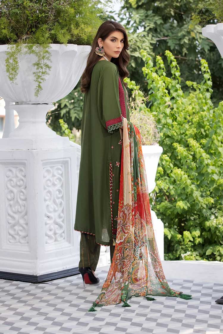 Picture of Jacquard - 07 Aylin Khuubru The Winter Affair - Available at Raja Sahib