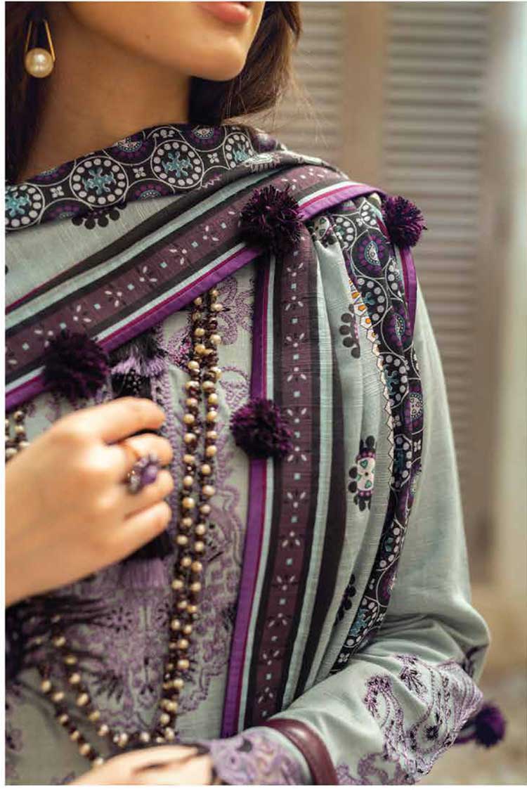 Picture of Roheenaz - RNZ 22 1B Saba Luxury Fall Winter Edit - Available at Raja Sahib