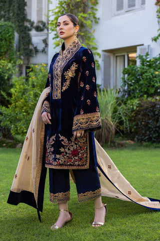 Zainab Chottani 03 Aashna Velvet Collection